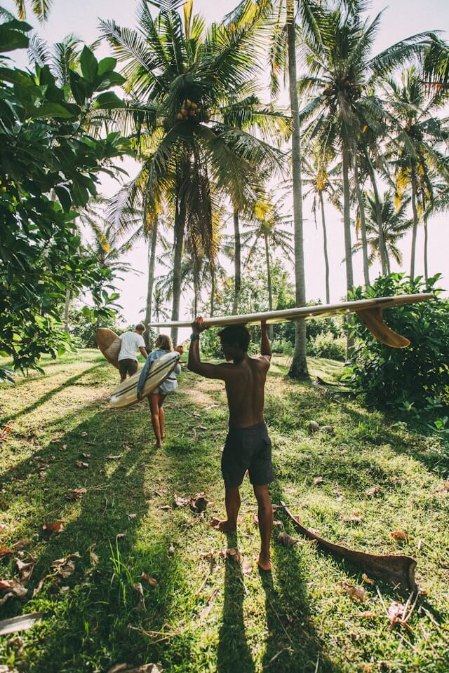 Local guiding surf tips
